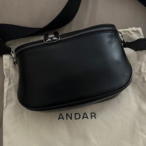 LIKE NEW Andar The Waymaker v1